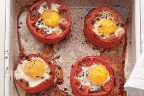 baked-eggs-whole-roasted-tomatoes-mbd108463.jpg