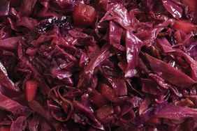 braised-red-cabbage-m109160.jpg