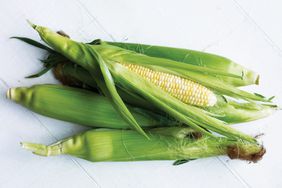 Ears of fresh corn