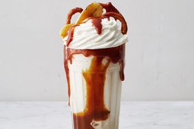 crop-bananas-foster-milkashake-029-d113025.jpg