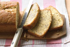 Lemon Poppy-Seed Tea Cake