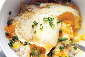 savory oatmeal with egg