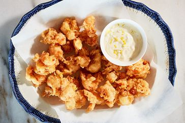 shrimp fritters with tartar sauce