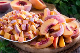 Frozen peaches