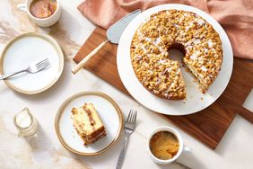 Cinnamon Streusel Coffee Cake