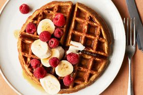 peanut butter banana waffles