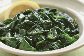 Steamed Spinach with Lemon 